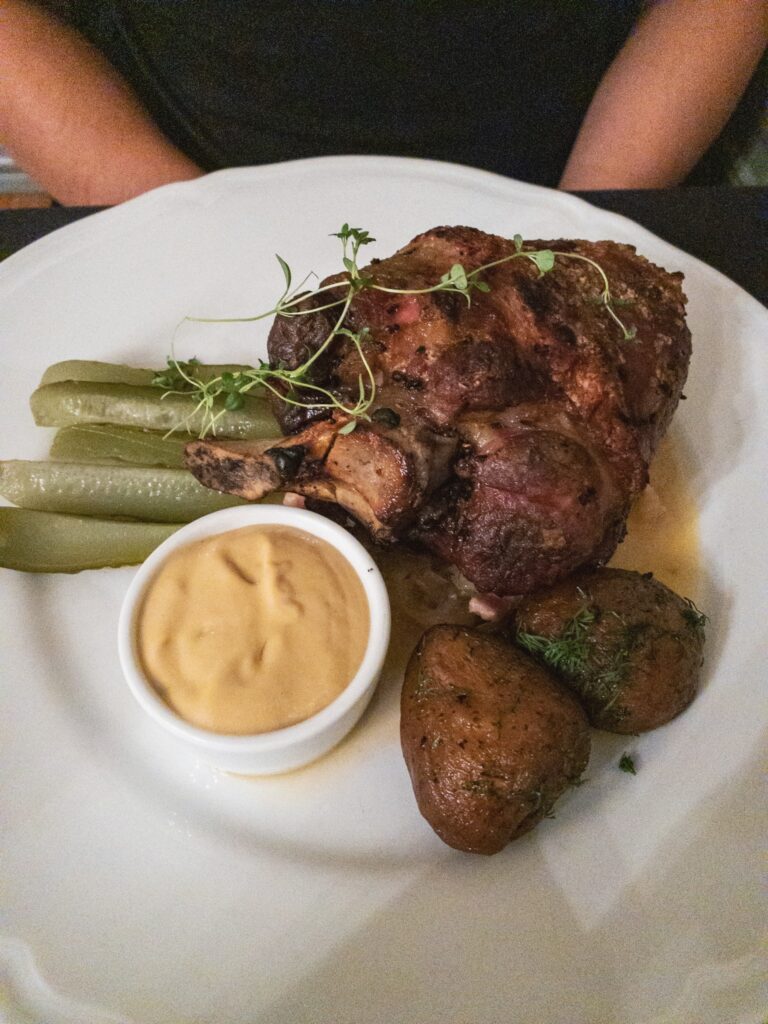 Krakow Pod Aniolami Pork Knuckle