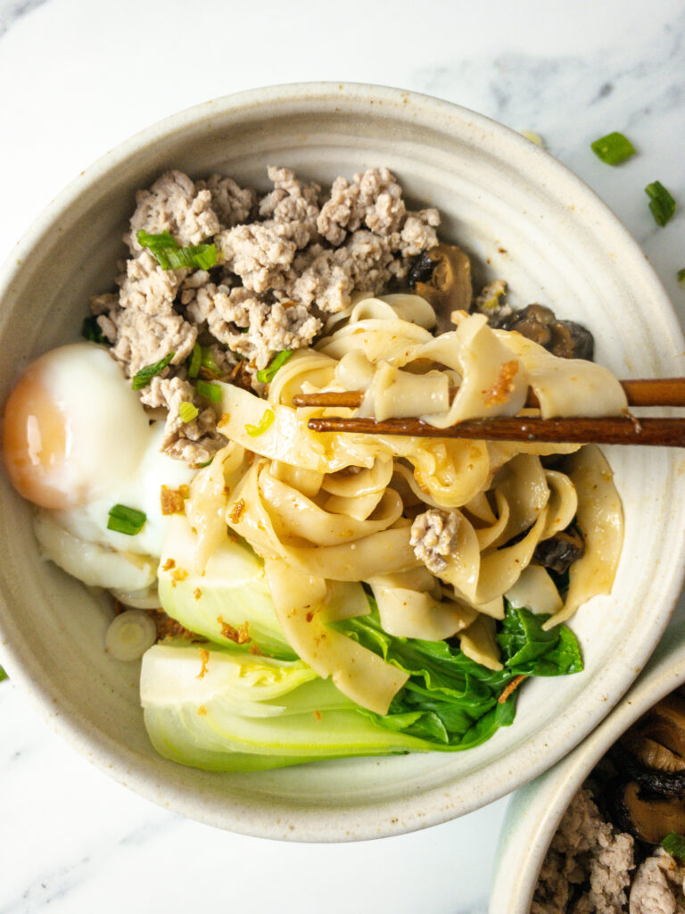 Singapore-Inspired Minced Meat Noodles