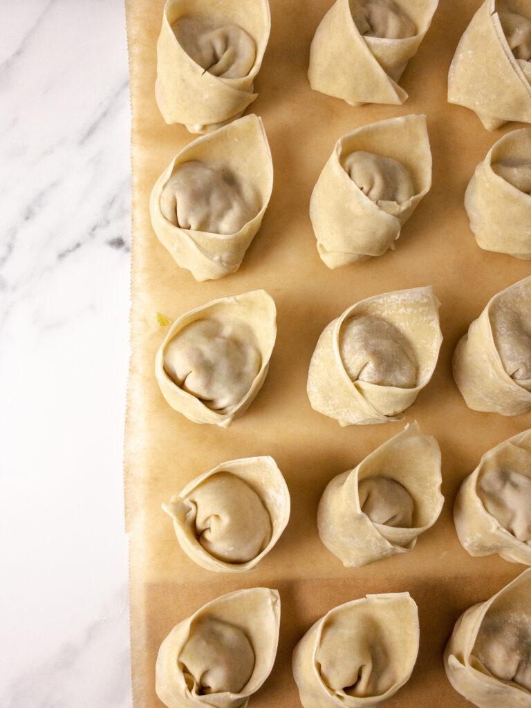 Wontons in Spicy Peanut Sauce