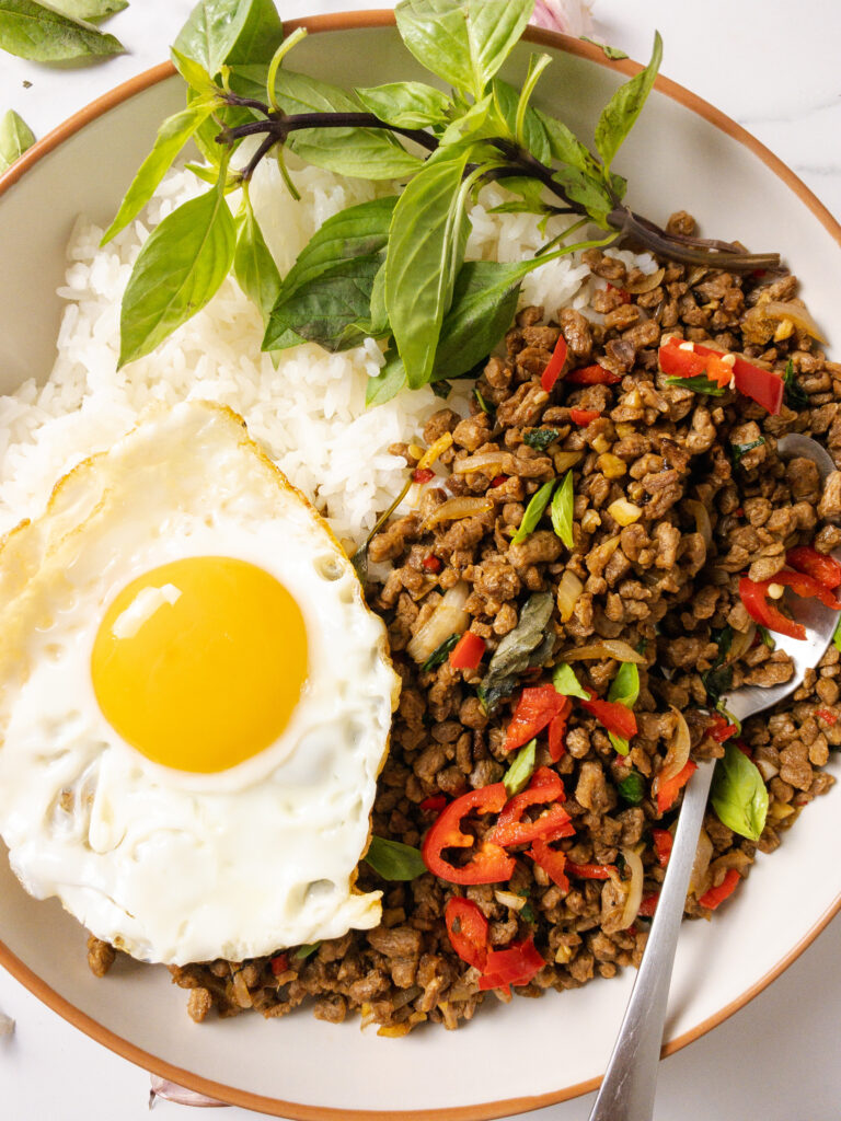 Thai Basil Stir Fry (Pad Kraopow) Recipe